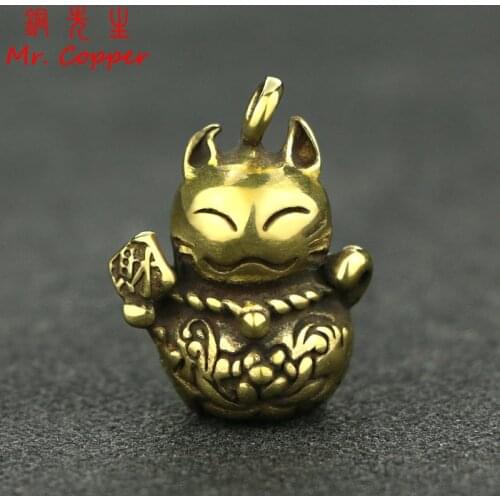 Vintage Copper Lucky Cat Miniatures Figurines Small Ornaments Desk Decorations Brass Car Keyring Pendants Bag Hanging Home Decor