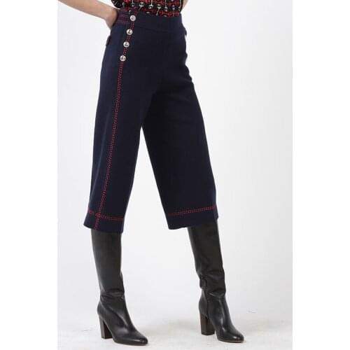 PATADS Women's Capri Pants