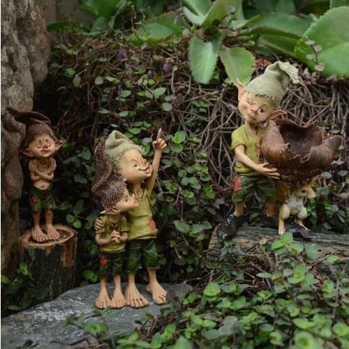 Resin Wandering Elf Miniature Figurines Hand-Painted Mini Crafts Fairy Garden Home Decoration Accessories Childrens Toys