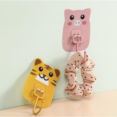 Cute Cartoon Strong Self Adhesive Door Wall Hangers Hooks Suction Heavy Load Rack Cup Sucker for Kitchen Bathroom Accessories