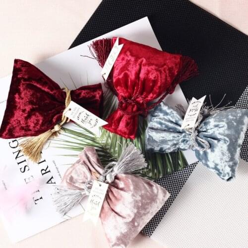 13.5x10.5cm Kawaii Small Pouches Velvet Gift Bag Packing Bags with Pull The Rope Wedding Favor Candy Containers Party Favors Dec