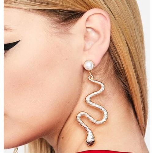 Fashion Exaggerated Punk Style Animal Snake Long Tassel Earrings Gold Snake Earrings Pendant Ladies Jewelry Gift