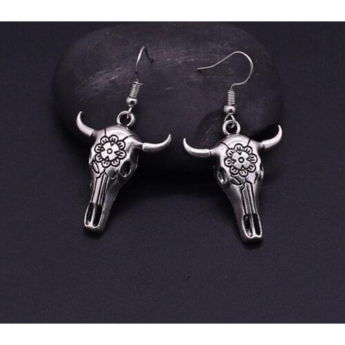 Vintage Bull Head Earrings Bohemian Style Alloy Animal Lady Earrings & Ear Hook Fashion Simple Earrings Jewelry