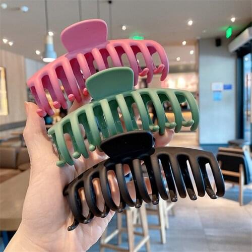 1PC Korean Solid Large Hair Claws Elegant Acrylic Hairpins Barrette Crab Hair Clips Headwear for Women Girls Hair Accessories