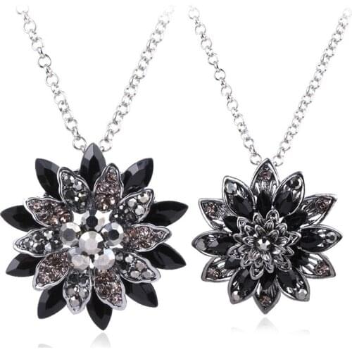Black Dahlia Necklaces Vintage Flower Crystal Copper Alloy Pendant Necklace with Beads Chain Jewelry