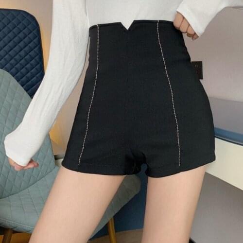 Joker han edition stretch a word new shorts of spring 2021 fashion show thin tall waist design feels character slacks