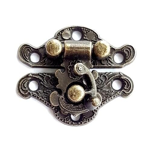 50pcs 23* 28mm Antique Latches Catches Hasps Solid Clasp Buckles Agraffe Small Lock for Wooden Box Hardware Door Furnitures Deco