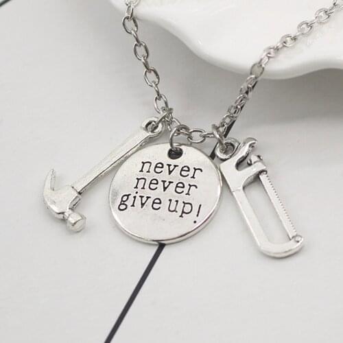 Men Necklace Hammer Saw Design Metal Necklace Never Give Up Trendy Pendant Inspirational Round Alloy Pendant Necklace Gift