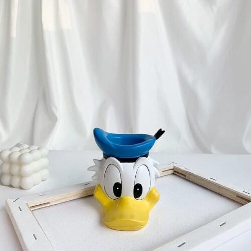 1PCS 9.6cm Disney Donald Duck can porch decoration resin pen container home decoration Festival gift