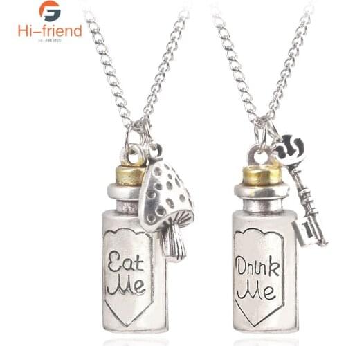 Hot Fashion Creative Trends Mushroom Bottle Necklace Letter Eat Me Drink Me Metal Pendant Necklace for Kid Girl Gift Jewelry