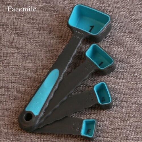 Set of Plastic and Silicone Nested Measuring Cups and Spoons 4pcs Bakeware Tools Gift