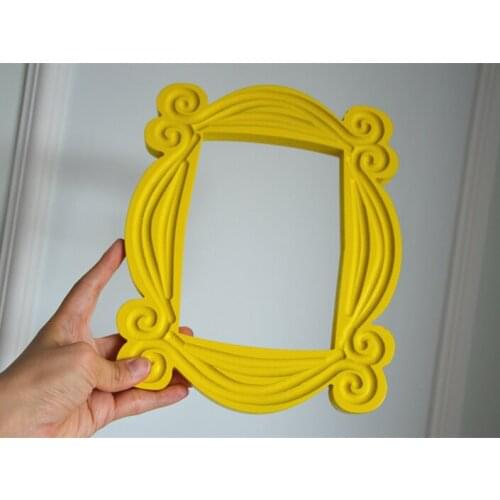 TV Series Friends Monica Door Yellow Photo Frames Handmade Mon Wood Collectible Home Decoration Collection Gift Cosplay Props