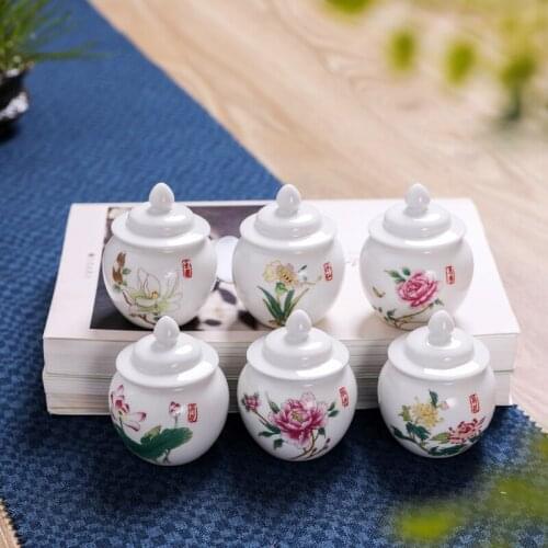 Chinese-style Ceramic Mini General Pot Portable Sealed Pot Home Hand-painted Small Tea Pot Travel Storage Pot Holiday Gift