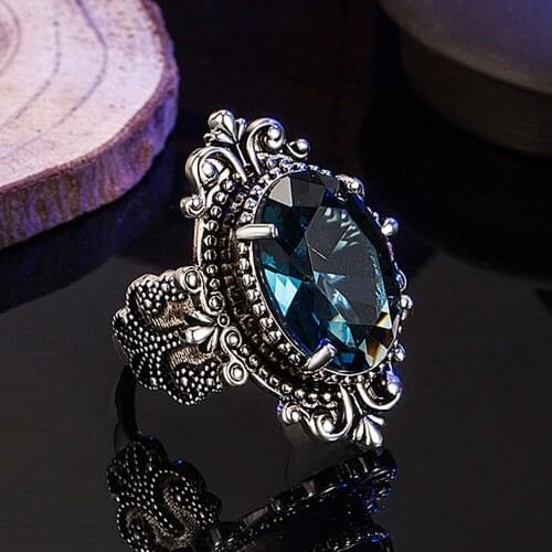 Vintage Crown Oval Sea Blue Crystal Topaz Gemstones Diamonds Rings for Women Thai Silver Color Fine Jewelry Bague Accessories
