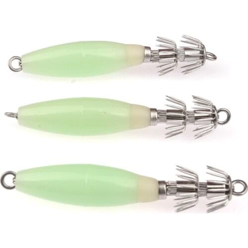 3PCS Luminous Vivid Lifelike Simulation Squid Hook Fishing Tackle Lures Squid Jig Lures with Hook 9.5cm 14g Fish Hook