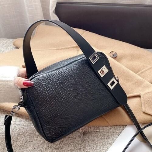 2021 new pure color temperament shoulder bag simple fashion womens small square bag handbag