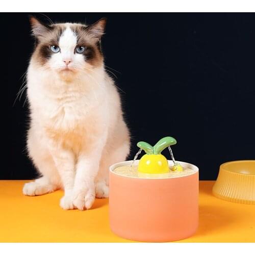 KIMPETS Cat Water Fountain Ceramic Cute Carrot Shape Automatic Dog Water Dispenser Filter Cats Waterer Safe Non-Toxic Pet Feeder