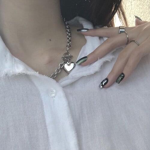 2021 New Metal Heart-shaped Choker Necklaces Women Simplicity Out Jewelry Necklaces Streetwear Punk Collar Pendant Harajuku