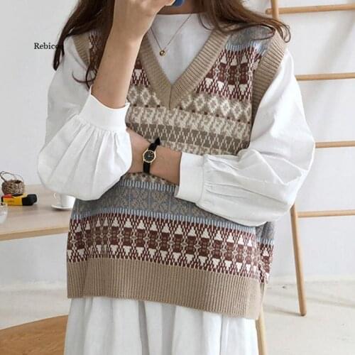 Vintage V-neck Knitted Vest Women Sweater Casual Sleeveless Elastic Pullover Sweater Loose Female Oversized Knitted Tank Jumpers
