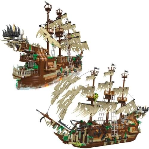 MOC Creator Series The Flying Dutchman Ship Building Blocks Ghost Pirate Ship Bricks Modle Toy For Kid Birthday Gift Set 2252pcs