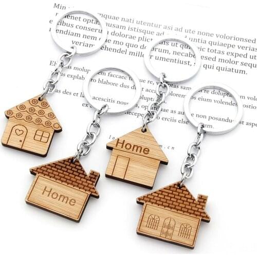 Fashion House Shaped Key Chain Wood Keychain Housewarming Gift Home Car Interior Key Ring Bag Decoration Gifts For Women Men