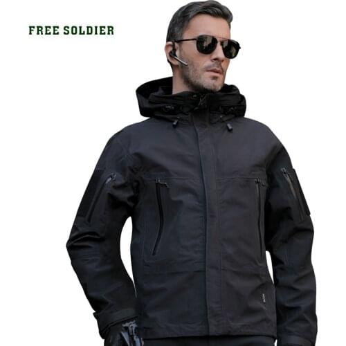 FREE SOLDIER outdoor sports tactical military men jacket winter cloth ,windproof breathable Hooded Thick warmth coat