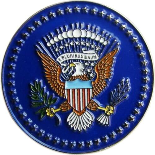 UNITED STATES ARMY E PLURIBUS UNUM WITH EAGLE AND SHIELD AND STARS PIN BADGE