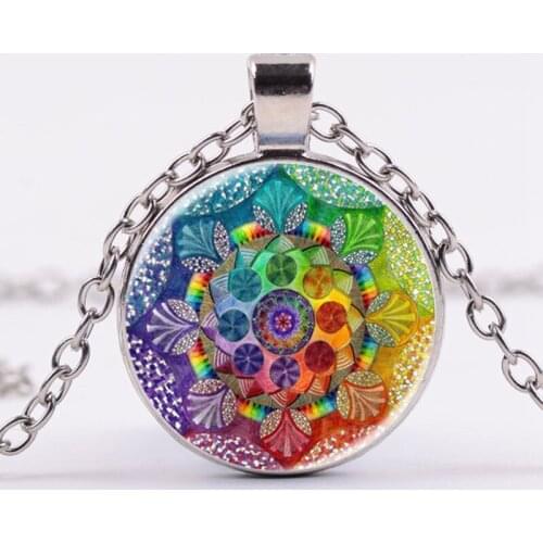 Fashion Indian Sandalwood Symbol Mandala Crystal Chain Jewelry Buddha Lotus Silver Plated Flower of Life Mandala Artwork