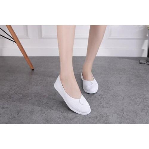 New classic Flat canvas shoes Solid Women Platform Casual Shoes Women Flat Bottom Comfortable feminino Women black white shoes
