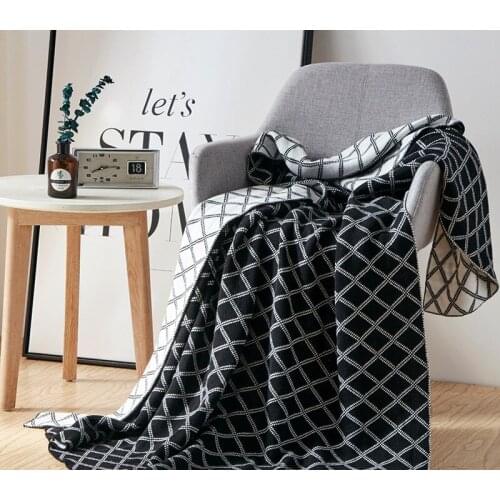 Drop Shipping 100% cotton high quality soft knit blanket bed Throw blanket Black gray knit sofa Plaid blanket