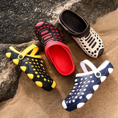 Classic Slip On Garden Clog Shoes Men Quick Drying Summer Beach Slipper Breathable Outdoor Sandals Platform Gardening shoes