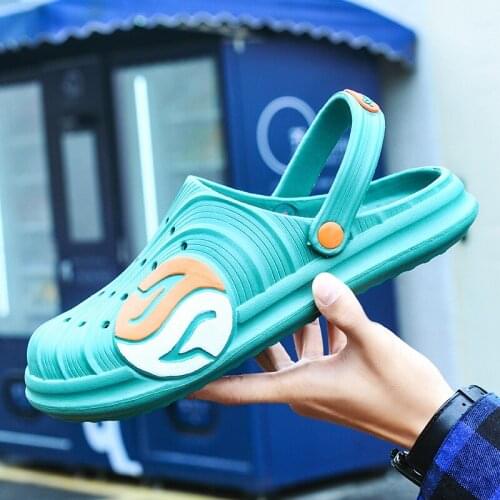 Male Sneakers Slippers For Men Casual Sports Sandals Man Beach Flip Flops Flat Shoes Sandal Mens Jelly Summer Clappers Luxury