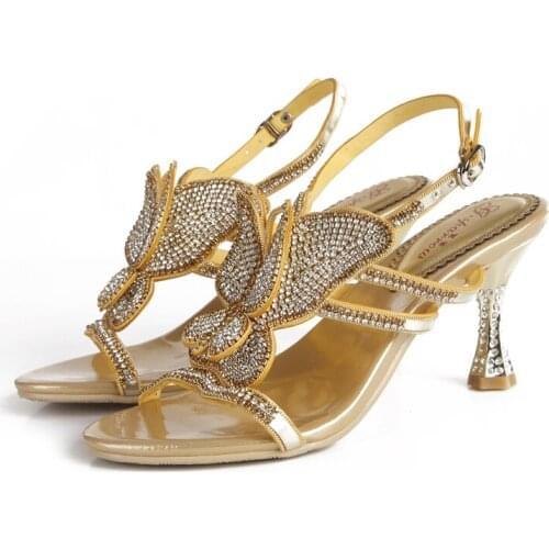 2019 Summer Wild Fashion Gold Open Toe Noble Cup Type Heel Sandals Retro Boho Style High Heel Butterfly Pattern Rhinestone