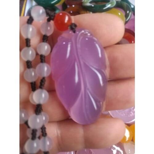 Free Shipping Pink White yellow Chalcedony Carved Pendant Leaves Pendant DIY For Women Fashion Romantic Jadeites Jewelry