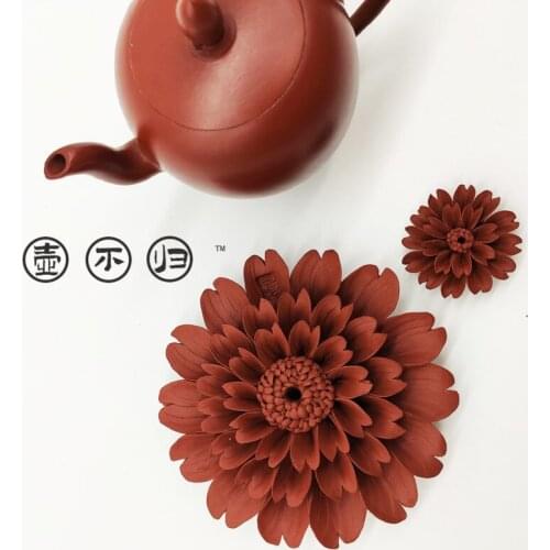 Handmade chrysanthemum purple clay tea pet large and small sizes ornaments home decoration creative tea sets tea decorations