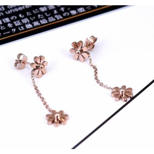 YUN RUO 2019 Fashion Daisy Stud Earring Female Woman Party Stainless Steel Jewelry Rose Gold Color Never Fade Dropship Wholesale