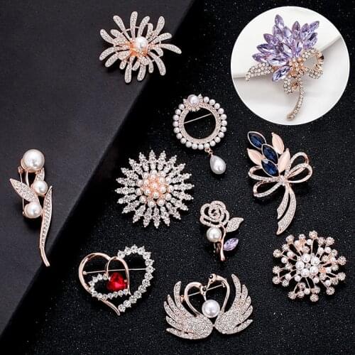 Fashion High-End Zircon Brooch Female Bouquet Rhinestone Silk Scarf Buckle Anti-Glare Buckle Crystal Brooch Pin Pearl Jewelry