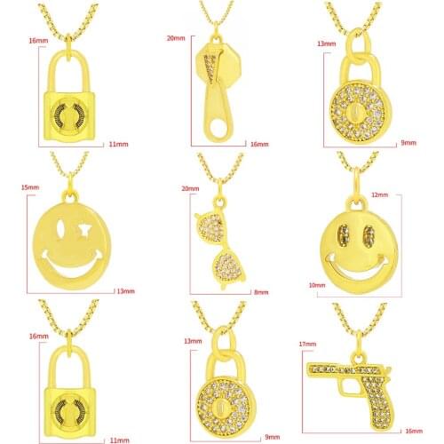 Net Red Tide Peach Heart Eye Expression Necklace Go With Fashion Smiling Face Girl Gift Copper Gold-Plated Pistol Gold Lock