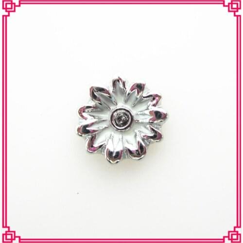 New arrive 20pcs/lot white daisy flower floating charms living glass floating pendant lockets charms