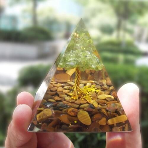 Resin Triangular Pyramid Tree of Life Energy Tower Desktop Decorations Gathering Good Lucky Fortune Meditation Aid Supplies