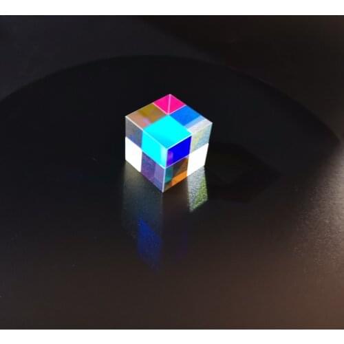 2Pcs 15*15*15mm Optical Cube Experiments for Childrens Popular Science Spectrum Prism