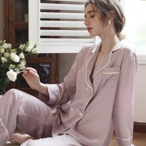 Maison Gabrielle 2021 Spring Summer Pale Mauve Lavender Silk Pajamas Set Classic Womens Loungewear Long-Sleeve 2-Pieces Chemise