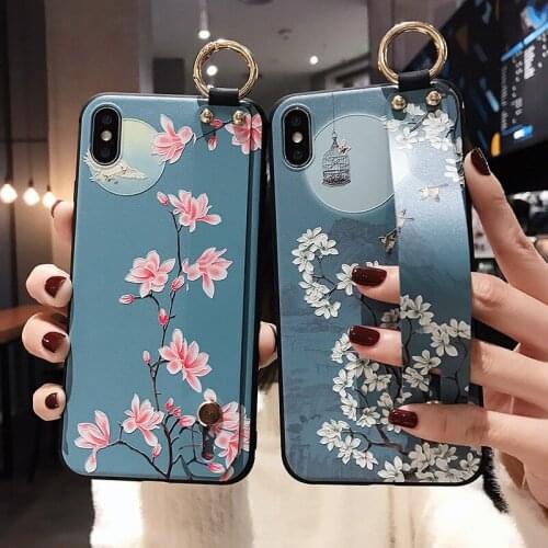 Flower Wrist Strap phone case For iphone 12 Mini 11 Pro max For iphone XS MAX X XR 6 6s 7 8 plus Soft silicone holder case coqu