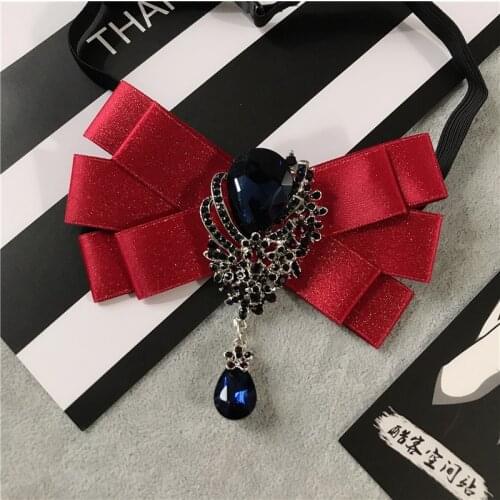 High-End Fabric Bow Tie Brooch Fashion Rhinestone Bowknot Necktie Lapel Pins and Brooches Wedding Clothing Jewelry Gifts for Men