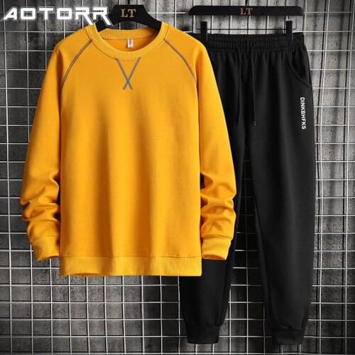 2021 Spring Mens Casual Set Sweatshirts + Pants Solid Color Sportswear Fashion Harajuku Men Autumn Long Sleeve Tracksuit