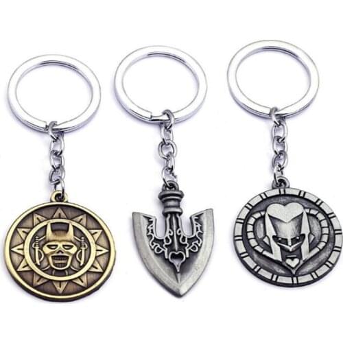 New Design 3D Handmade Zinc Alloy Game Bizarre Adventure Symbol Keyring Shiled Keychain Anchor Llavero Shovel Holder Skull Charm