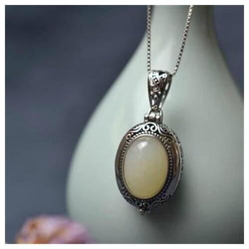 Original designer craft charm pattern unique Pendant Necklace Chinese style retro mirror box creative womens silver jewelry