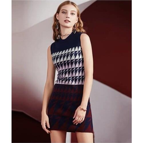 Luxury Women Vestido Sleeveless Pattern Jacquard Mini Celebrity Thick Rayon Bandage Women Night Club Party Dress