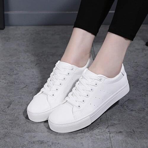 White Canvas Leather Shoes Woman Lace Autumn Street Canvas Shoes Allmatch Korean Female Student Breathable Skateboarding Shoes