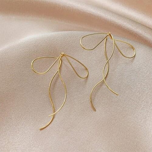 2021 Korean Design Fashion Jewelry Simple Golden Silver Color Metal Line Bow Earrings Female Stud Earrings
